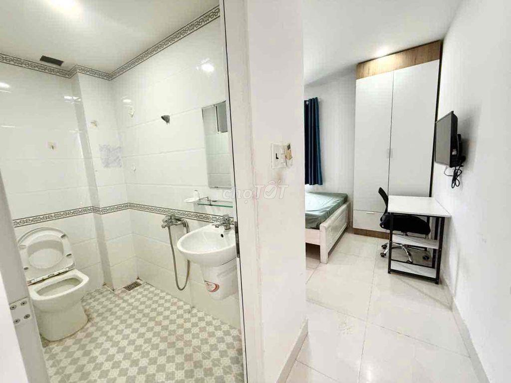 🔥 STUDIO BAN CÔNG 30M² FULL NỘI THẤT – GẦN PHAN ĐĂNG LƯU, PHÚ NHUẬN