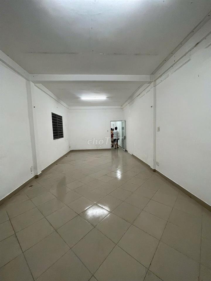 CHO THUÊ NHÀ MẶT TIỀN 98E PHAN ĐĂNG LƯU, PHÚ NHUẬN – GIÁ 40 TRIỆU
