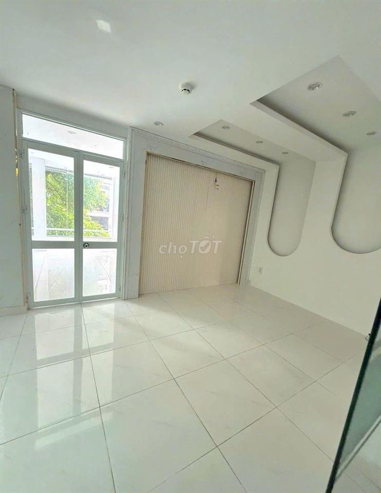 Cho thuê nhà nguyên căn 685/ đường Xô Viết Nghệ Tĩnh, Bình Thạnh