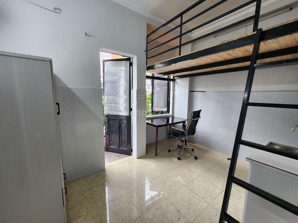 Chính chủ cho thuê phòng bancong, nhà mới.