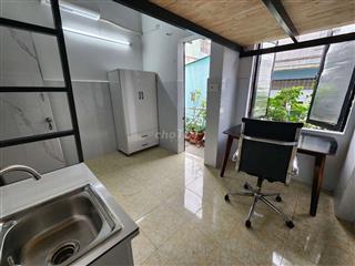 Chính chủ cho thuê phòng bancong, nhà mới.