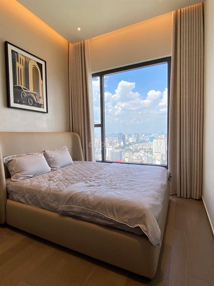 Cho thuê căn hộ The Marq Q1, A1.2204 3PN view xéo IFC siêu đẹp