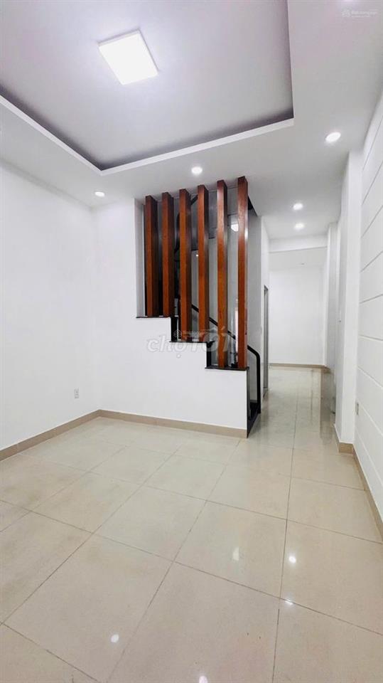 Bán nhà hẻm 8m 2 xe ô tô tránh nhau 490 Nguyễn Tri Phương