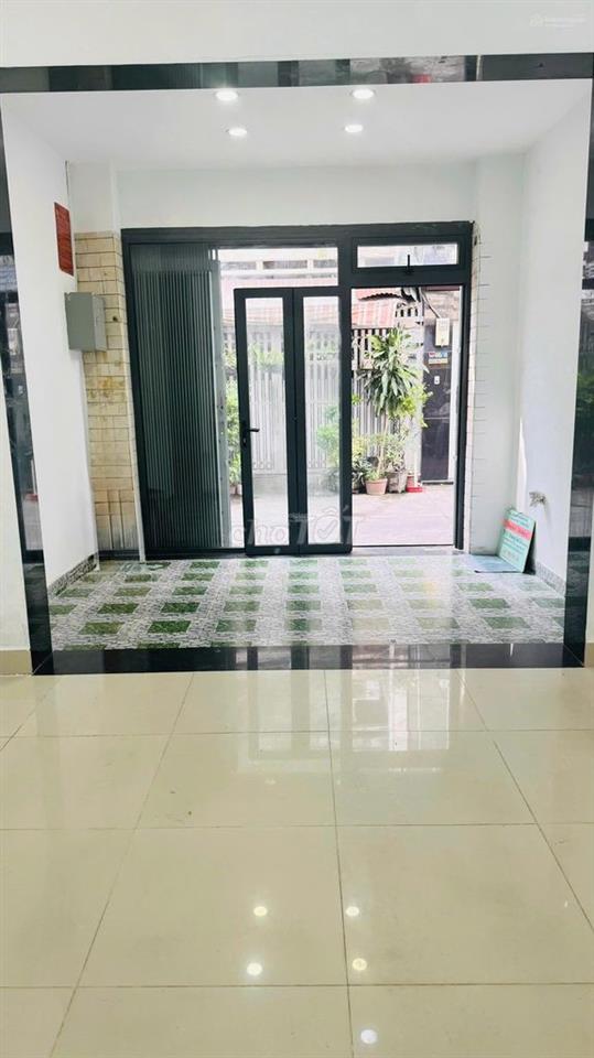 Bán nhà hẻm 8m 2 xe ô tô tránh nhau 490 Nguyễn Tri Phương