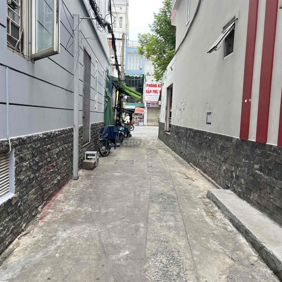 Nhà 1/ Âu Cơ Q11 - Vị trí cực đẹp- Hẻm rộng 2 căn ra MT