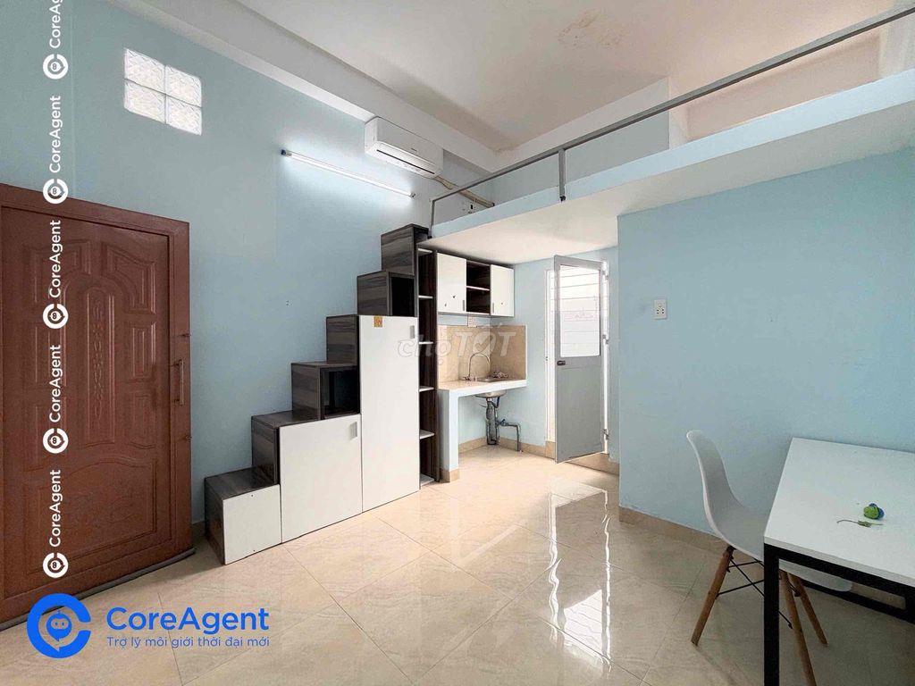 Phòng Ban Công Riêng Giá Rẻ Ngay ĐH Văn Hiến - Lê Đại Hành