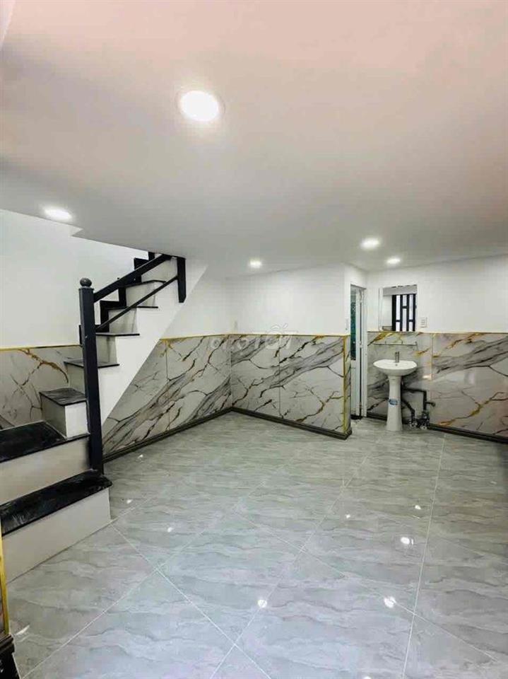 NHÀ BÁN NGAY NHÀ MÁY BIA LVK HẺM XE TẢI CÁCH NHÀ VÀI CĂN FULL THỔ CƯ