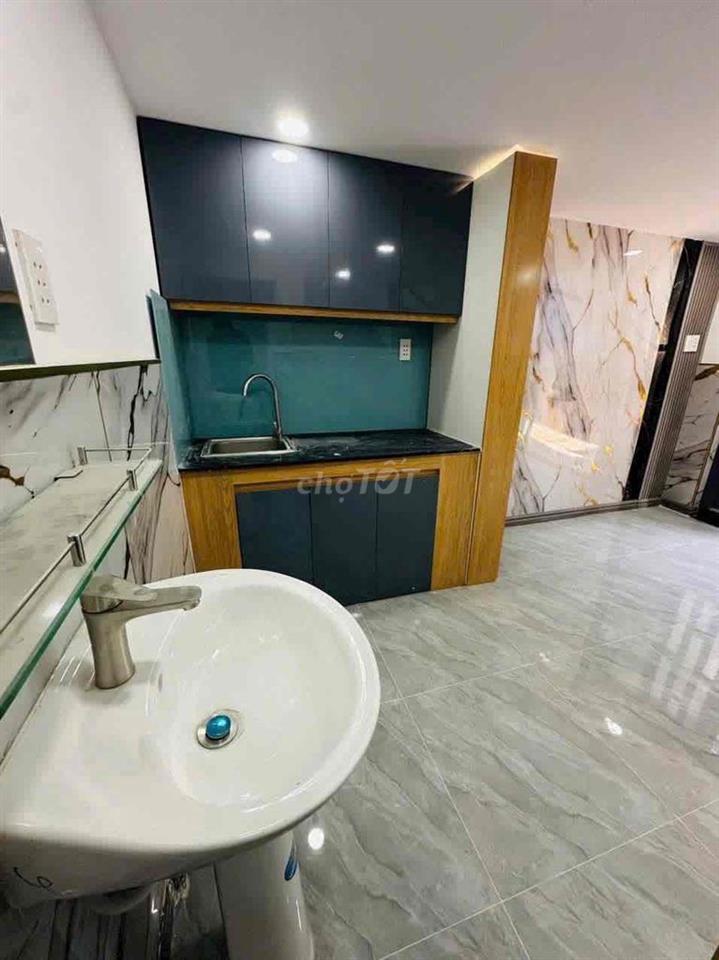 NHÀ BÁN NGAY NHÀ MÁY BIA LVK HẺM XE TẢI CÁCH NHÀ VÀI CĂN FULL THỔ CƯ