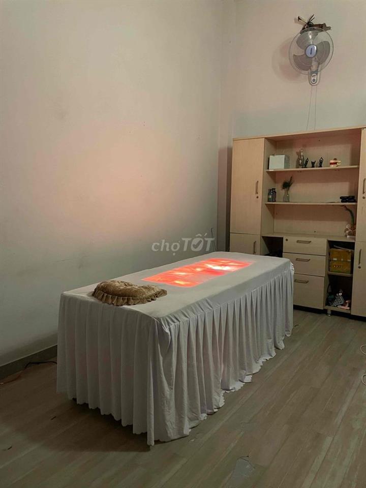 Nhượng mặt bằng Yoga bao cơ sở vật chất ( có sẵn)