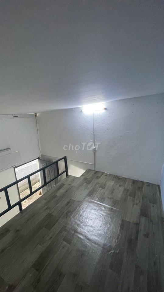 CHO THUÊ PHÒNG TRỌ CÓ GÁC ĐƯỜNG LỚN TÂN THỚI NHẤT, Q12