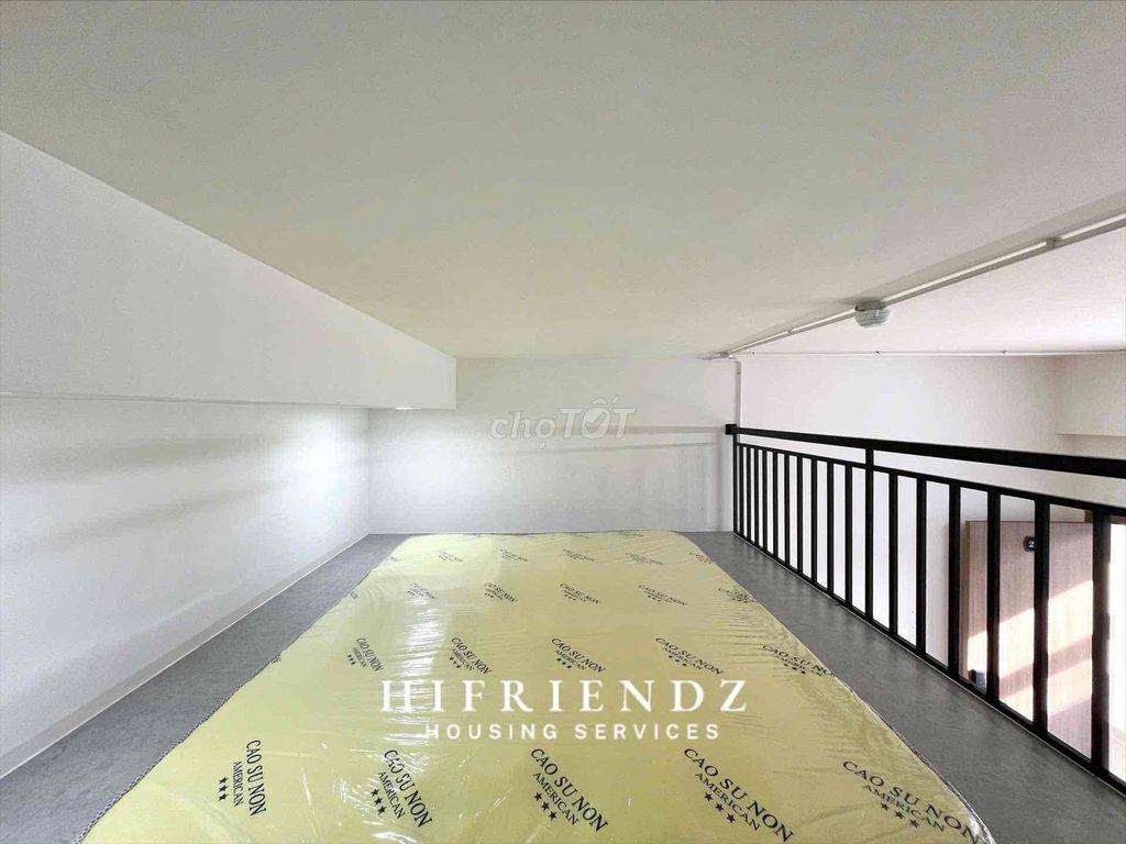 Duplex cửa sổ trời - Đang trống