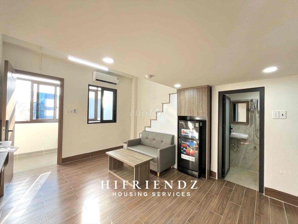 Duplex cửa sổ trời - Đang trống