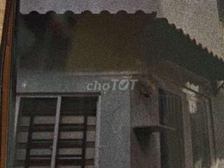 nhà hẻm cụt,cách mặt tiền đường 5m,khu yên tĩnh 