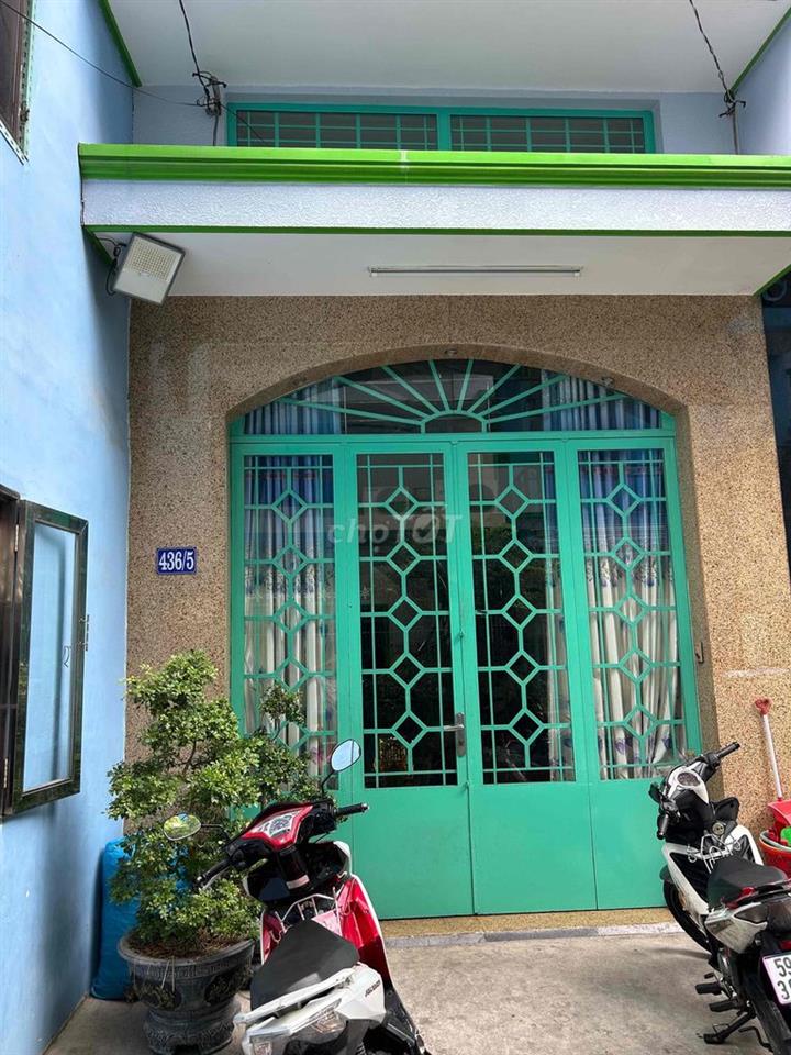 Cho thuê nhà nguyên căn Q6