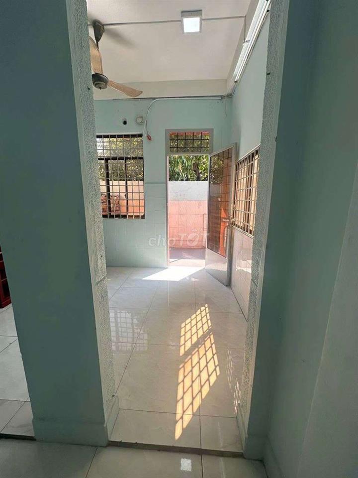 cho thuê nguyên căn 