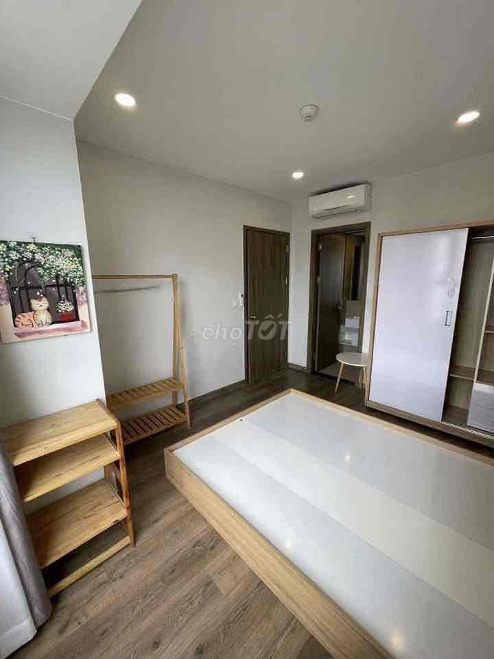 Cho thuê 1 phòng Master trong căn hộ CC Sky89