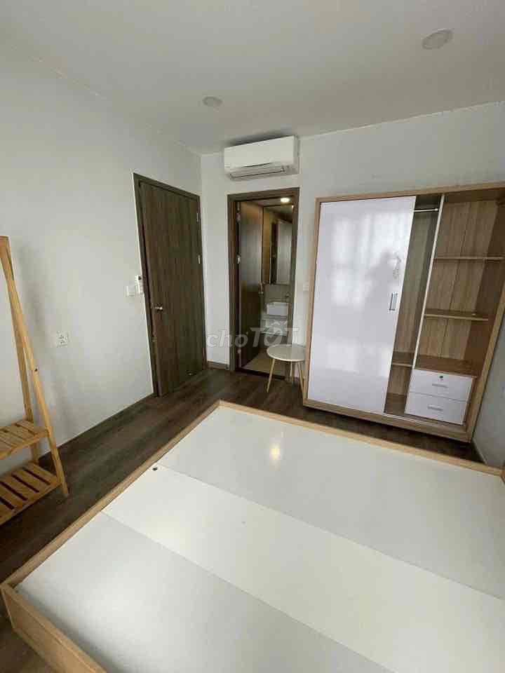 Cho thuê 1 phòng Master trong căn hộ CC Sky89
