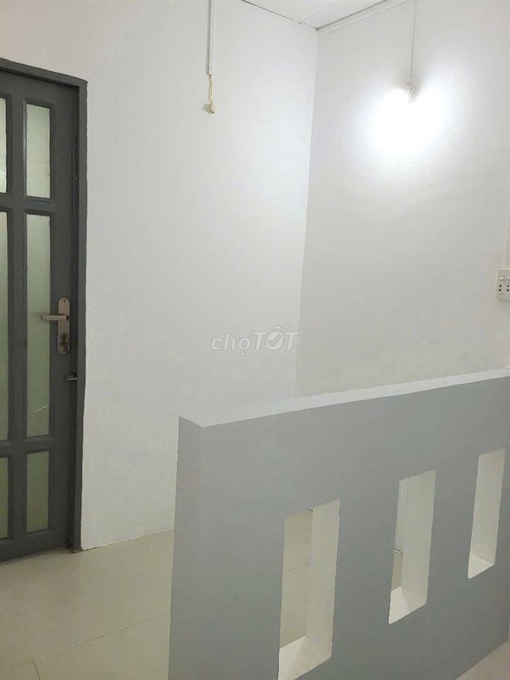 Cho thuê nhà mới nguyên căn
