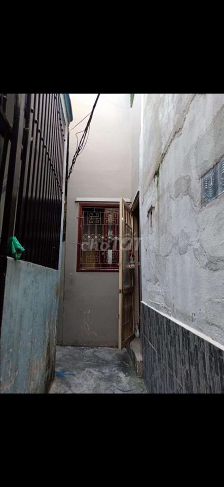 nhà mặt tiền 