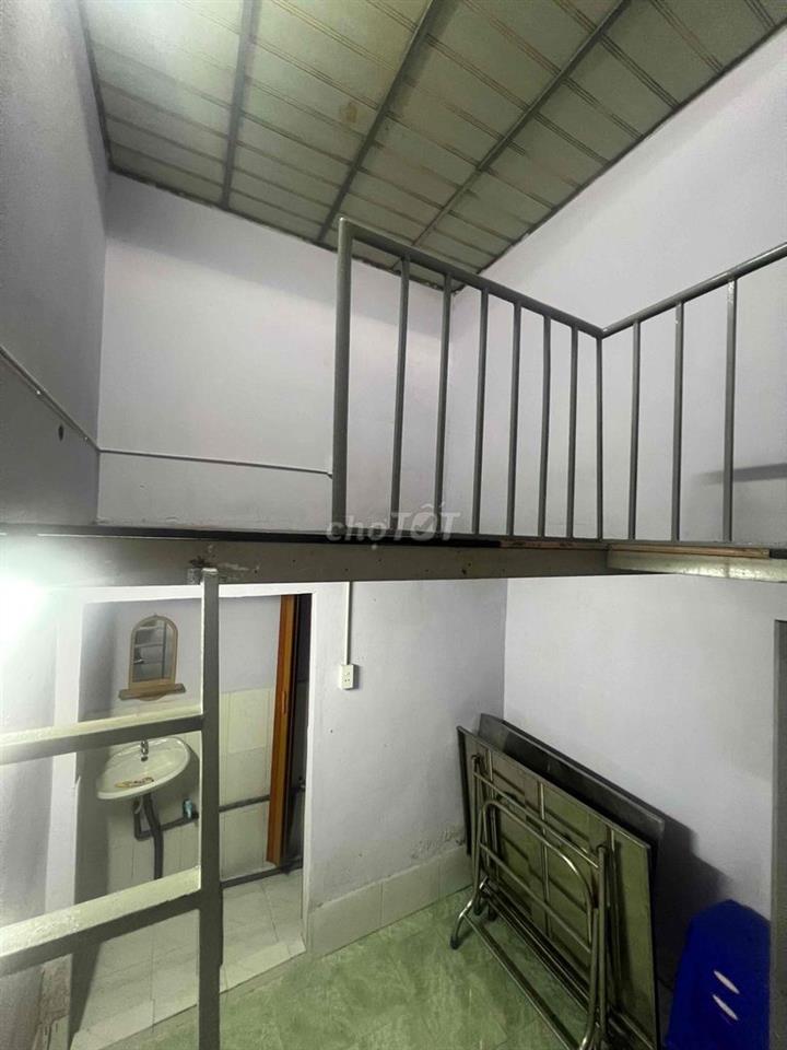CHO NỮ SINH VIÊN THUÊ PHÒNG TRỌ