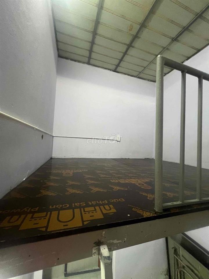 CHO NỮ SINH VIÊN THUÊ PHÒNG TRỌ