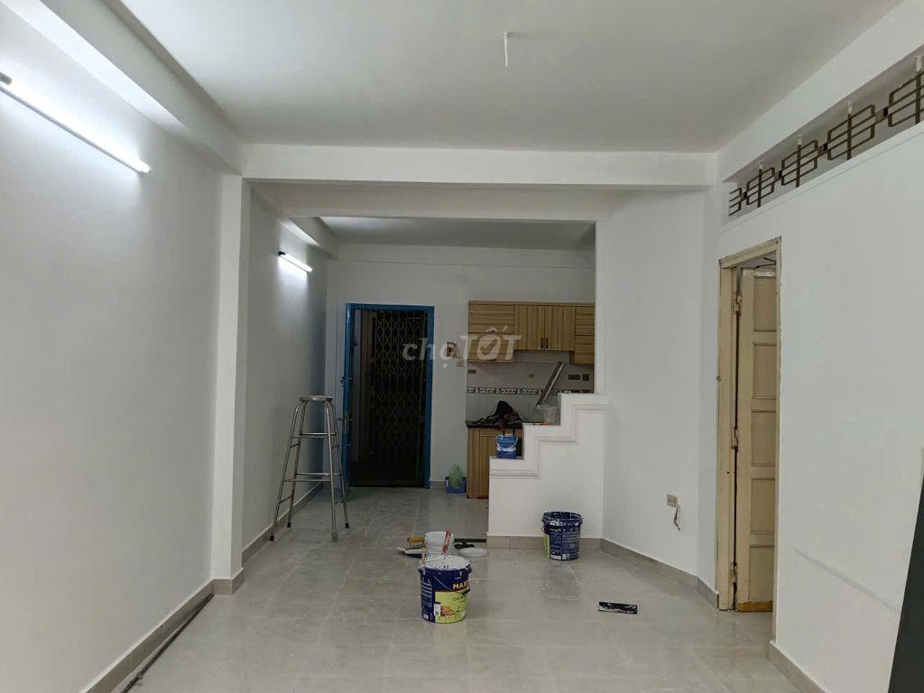 Cần bán gấp căn Chung cư  gần chợ, trường học, khu tấp nập an ninh