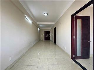 Cho thuê  C/c Bàu Cát 2,khu A, 3p ngủ, 2wc, tầng cao, 11tr/tháng