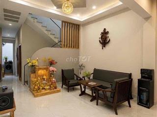CHÍNH CHỦ BÁN NHÀ GẦN 100M2 HƯỚNG ĐÔNG BẮC MỚI XÂY, GIÁ 9,9 TỶ THƯƠNG