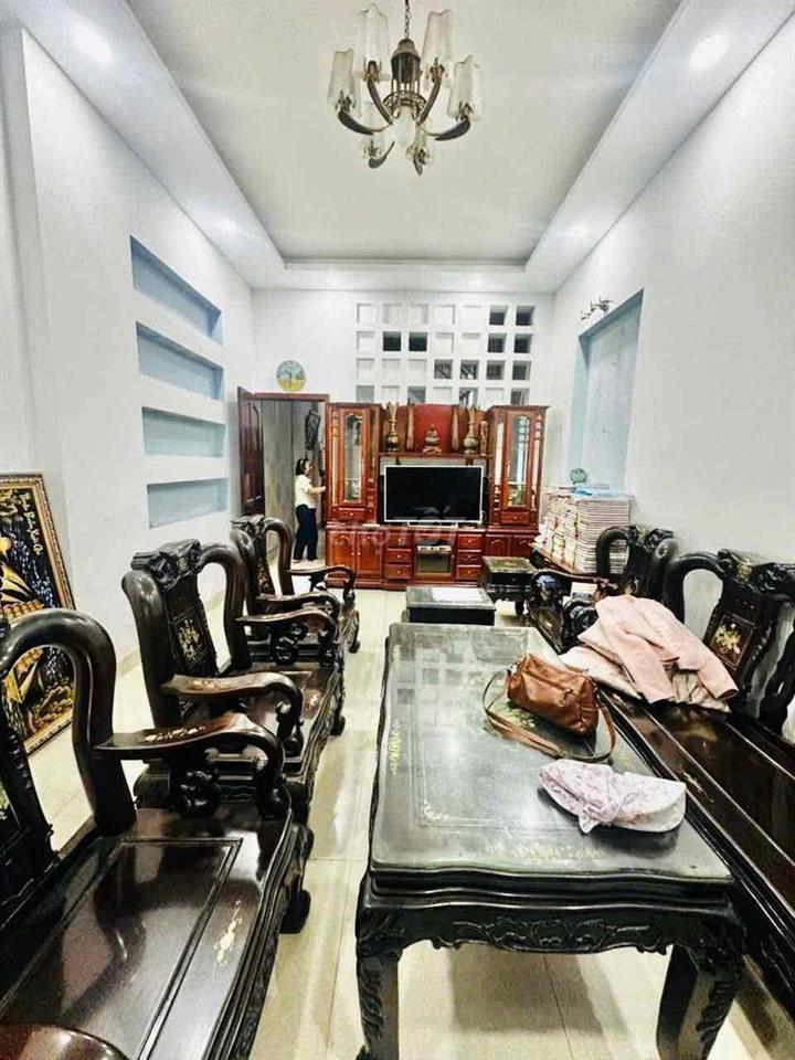 CHO THUÊ NHÀ 554/39 SÁT BỆNH VIỆN THỐNG NHẤT