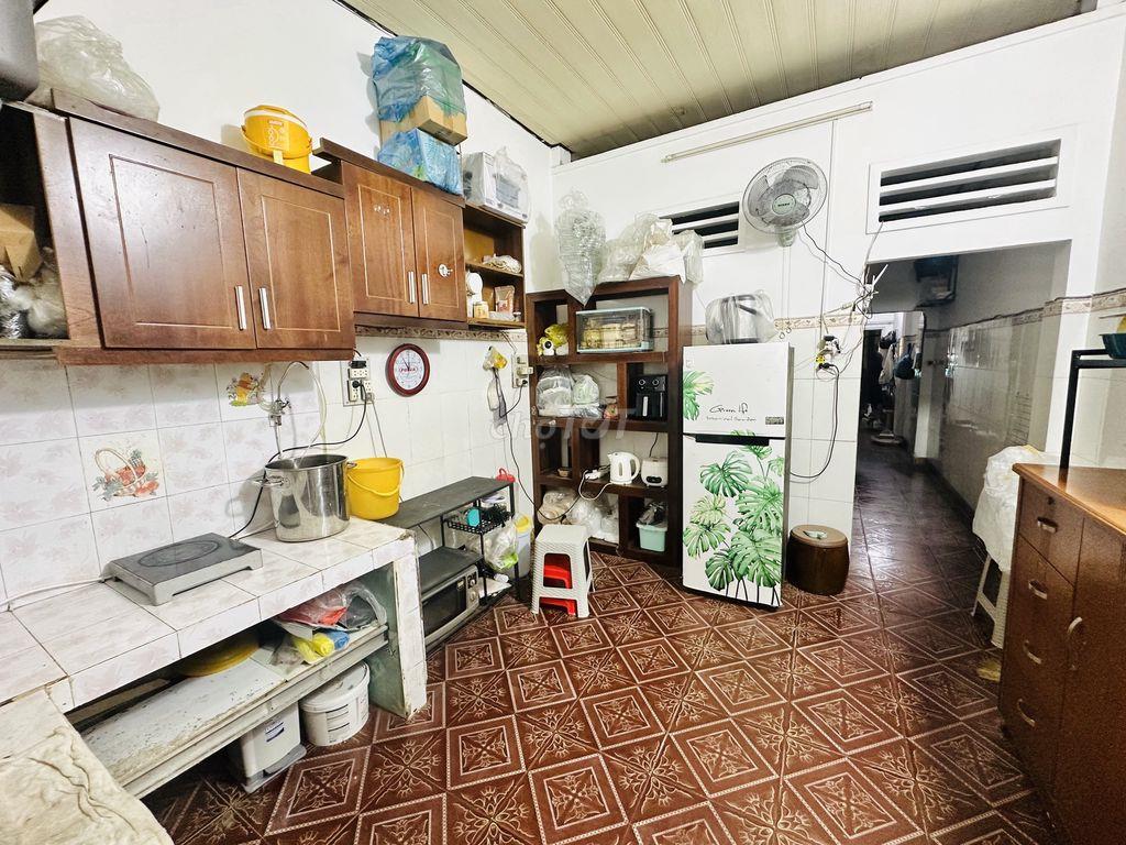 Sang lại Nhà nguyên căn Cộng Hoà - Tiện kinh doanh.