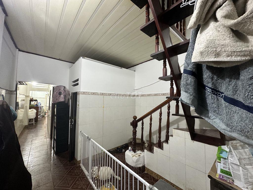 Sang lại Nhà nguyên căn Cộng Hoà - Tiện kinh doanh.