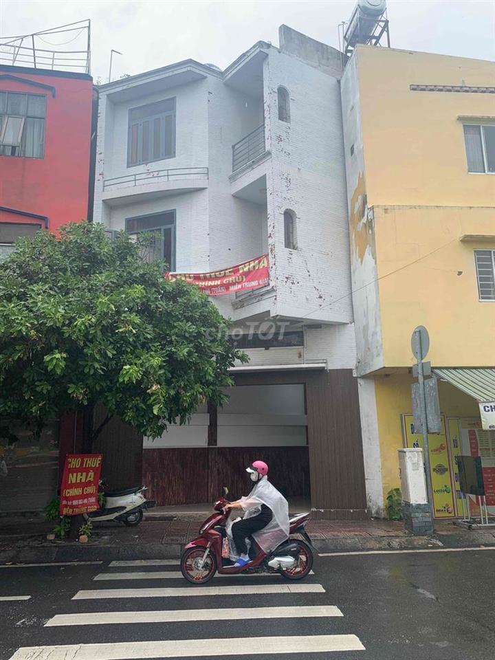 tien sinh ra tien