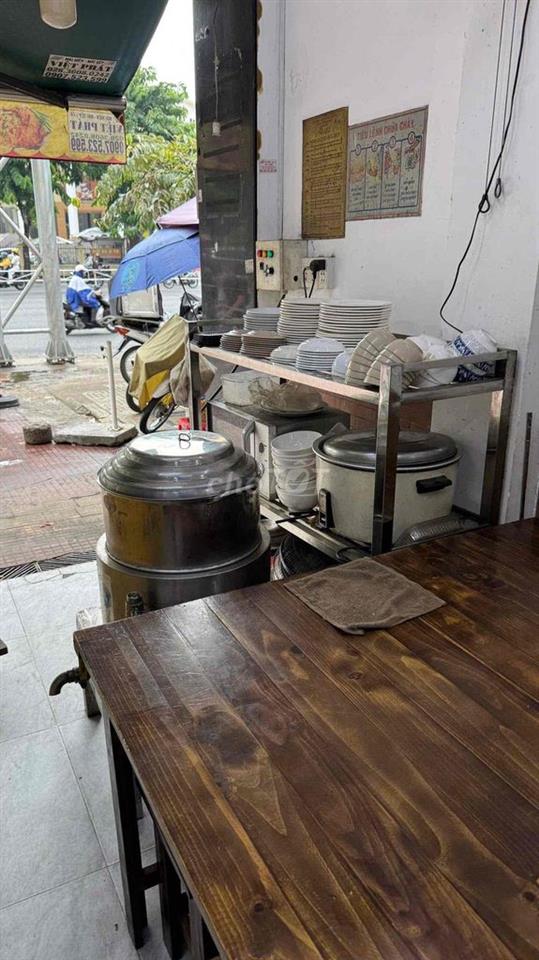 Quán Cơm Gà Cộng Hoà