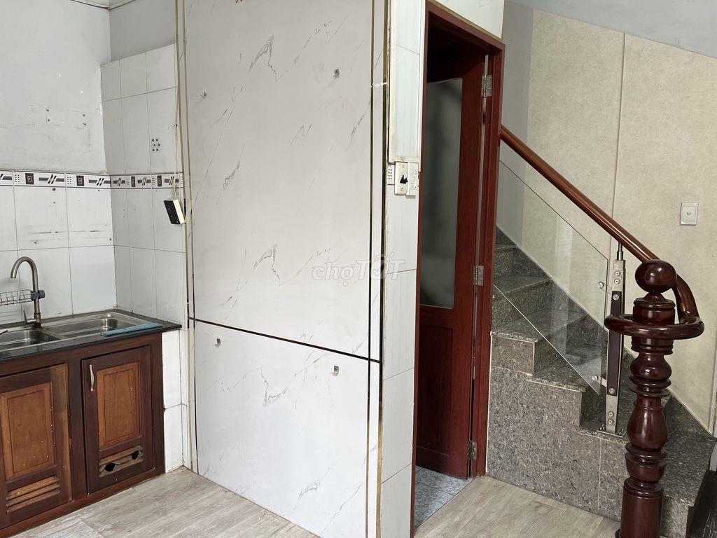 🔥🔥 Nhà 2 Mặt Tiền Ngay Chợ Hoàng Hoa Thám – Vừa Ở Vừa Kinh Doanh