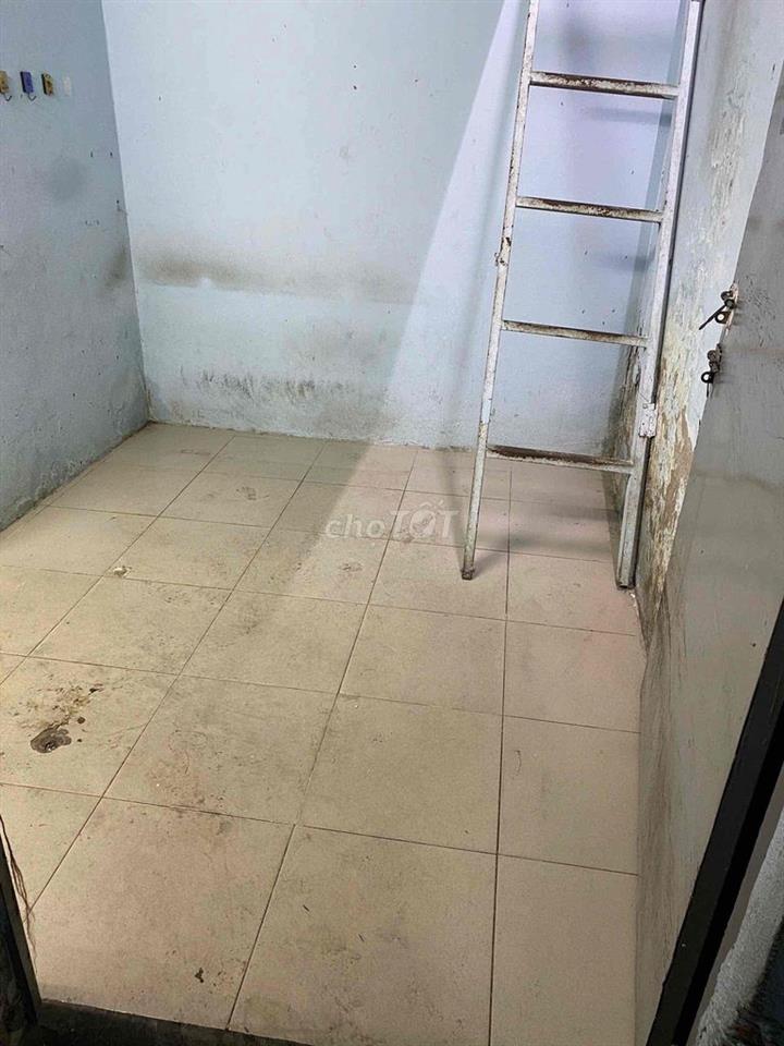 Phòng trọ wc riêng Ngã tư Bảy Hiền, giờ giấc tự do