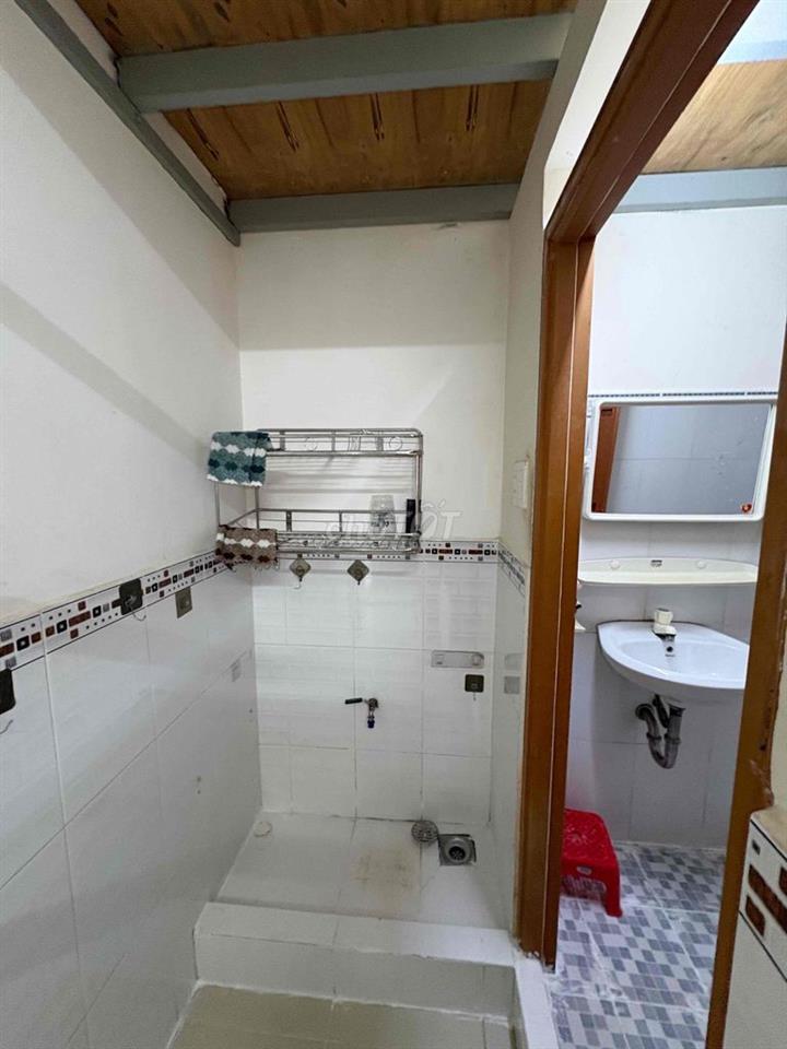 PHÒNG TÂN BÌNH 28m² KẾ CHỢ, TRƯỜNG HỌC