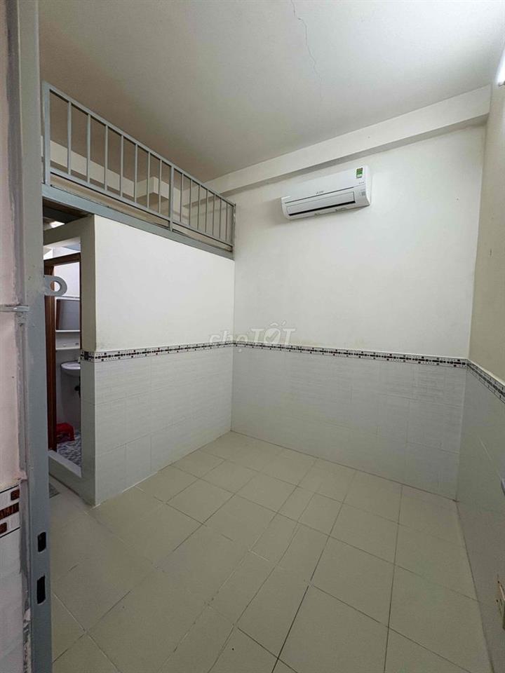 PHÒNG TÂN BÌNH 28m² KẾ CHỢ, TRƯỜNG HỌC