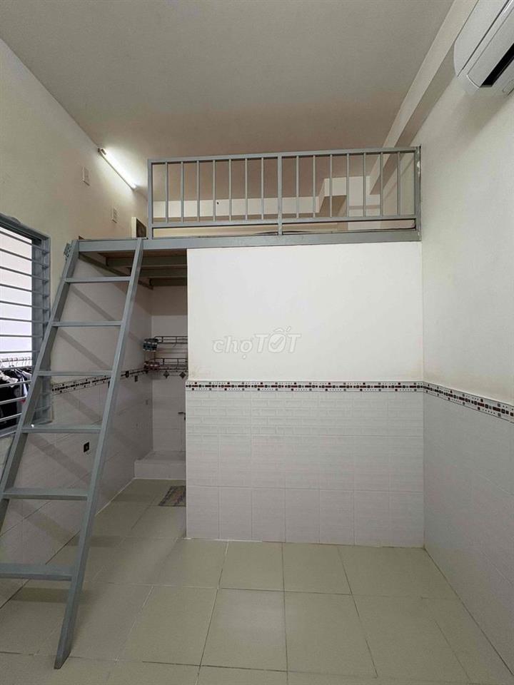 PHÒNG TÂN BÌNH 28m² KẾ CHỢ, TRƯỜNG HỌC
