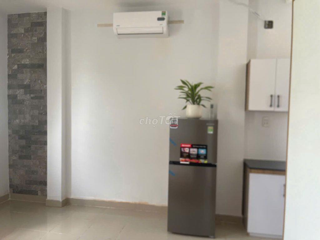 Cho thuê căn hộ Tân Bình nội thất cao cấp mới 100%  giá rẻ thoáng mát 