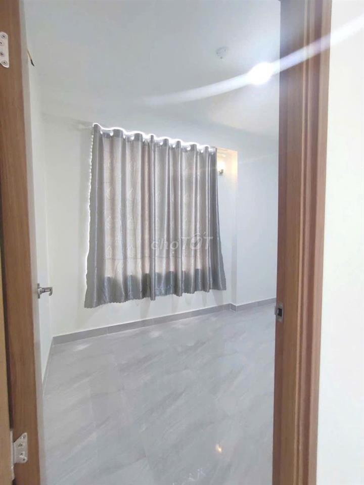 Âu cơ  Tower - đường Âu cơ- Tân Phú căn 3p ngủ giá 10,5tr