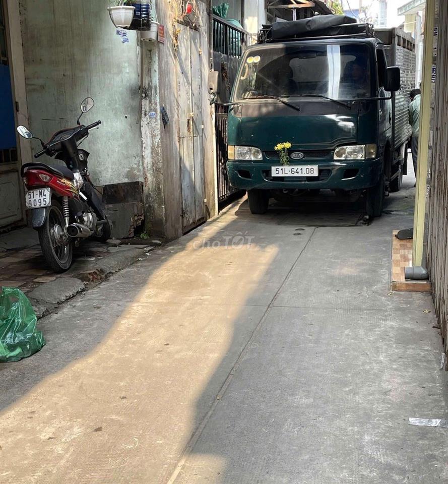(hh40tr) Nhà 3 tầng ngay Lạc Long Quân Âu Cơ 