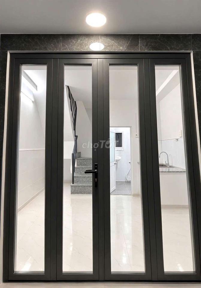 (hh40tr) Nhà 3 tầng ngay Lạc Long Quân Âu Cơ 