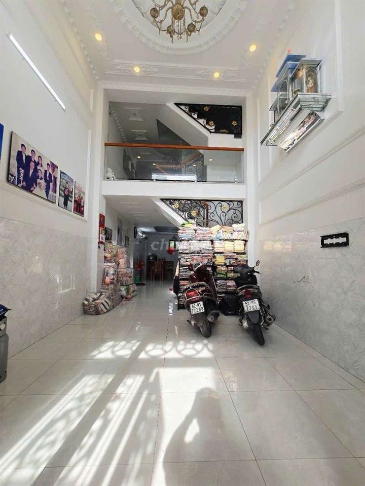 NHÀ 6 TẦNG HXH THÔNG – 60M² – TÂN SƠN NHÌ, TÂN PHÚ