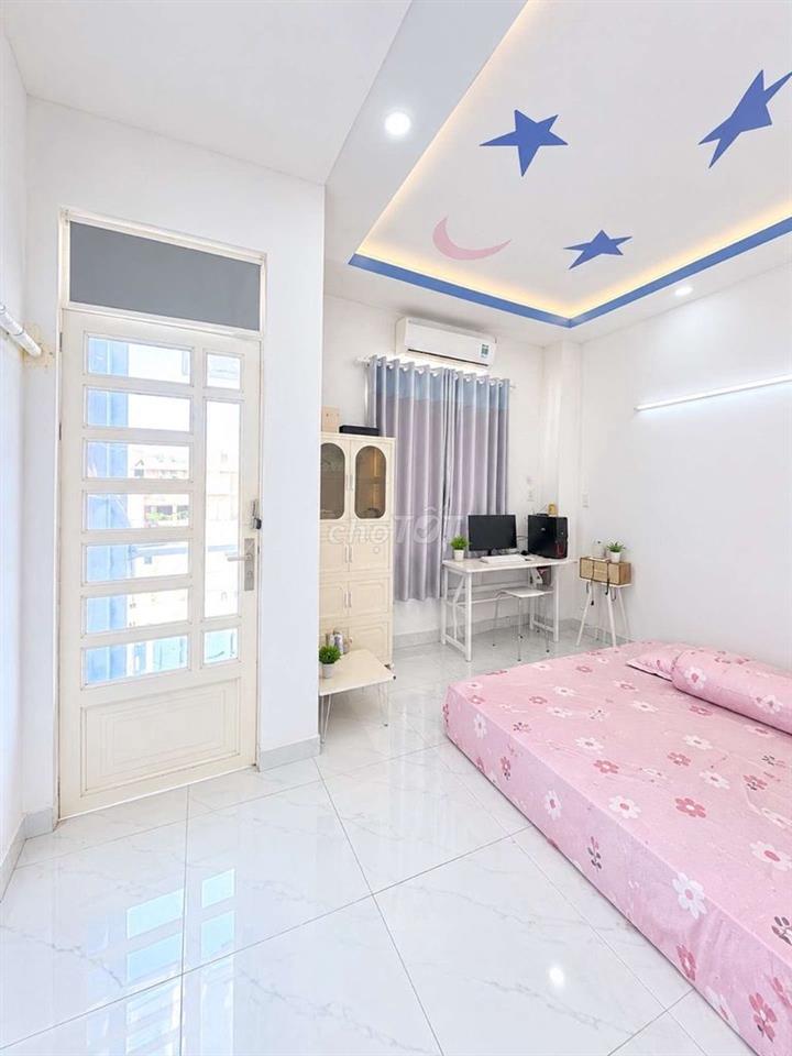 NHÀ 3 TẦNG HÒA BÌNH  - SÁT ĐẦM SEN - 4.5m x 9.5m (43m²) - CHỈ 5 TỶ 9