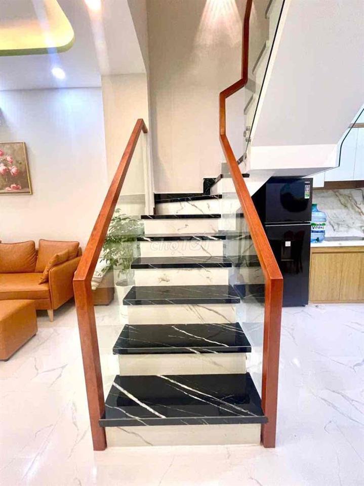 CHÍNH CHỦ bán NHÀ PHÚ THỌ HOÀ 2 lầu 4 phòng ngủ 3wc(ko tiếp môi giới)