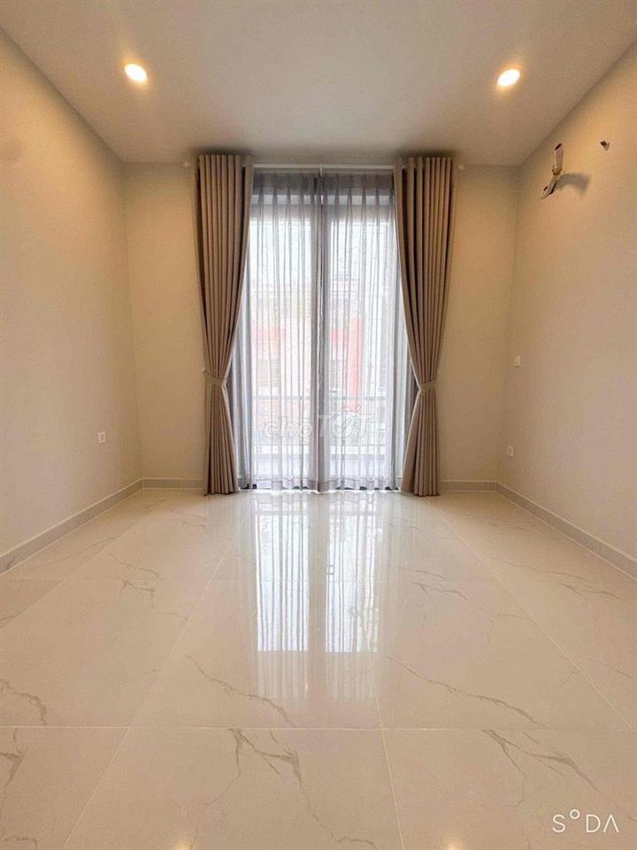 BÁN NHÀ CHÍNH CHỦ CẦM BÁN GẤP . HẺM XE HƠI KHU BÀN CƠ ĐẸP TRƯỜNG CHINH
