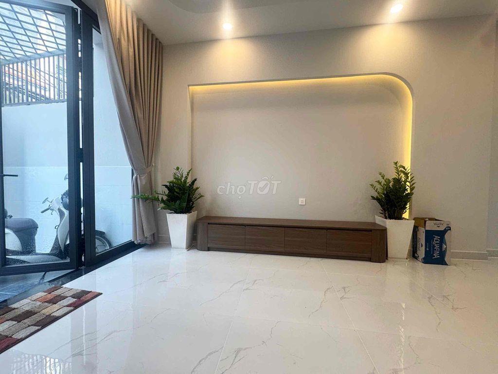 BÁN NHÀ CHÍNH CHỦ CẦM BÁN GẤP . HẺM XE HƠI KHU BÀN CƠ ĐẸP TRƯỜNG CHINH