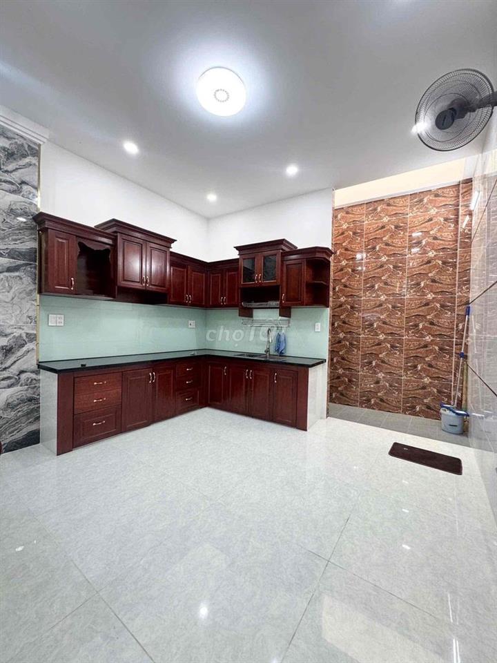 BÁN 4 TẦNG MỚI ĐẸP Ở NGAY . HẺM 1/ TRẢI NHỰA DÂN TRÍ CAO,ĐƯỜNG GÒ XOÀI