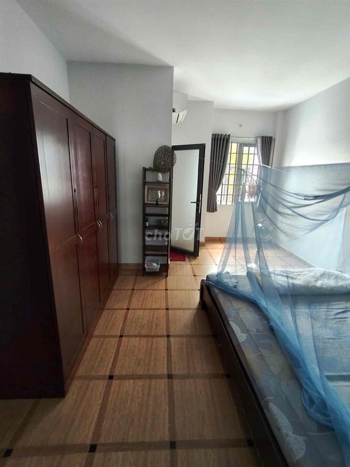 CHINH CHỦ GẤP BÁN NHÀ  HẺM 6M NHỰA. 4 TẦNG BTCT .