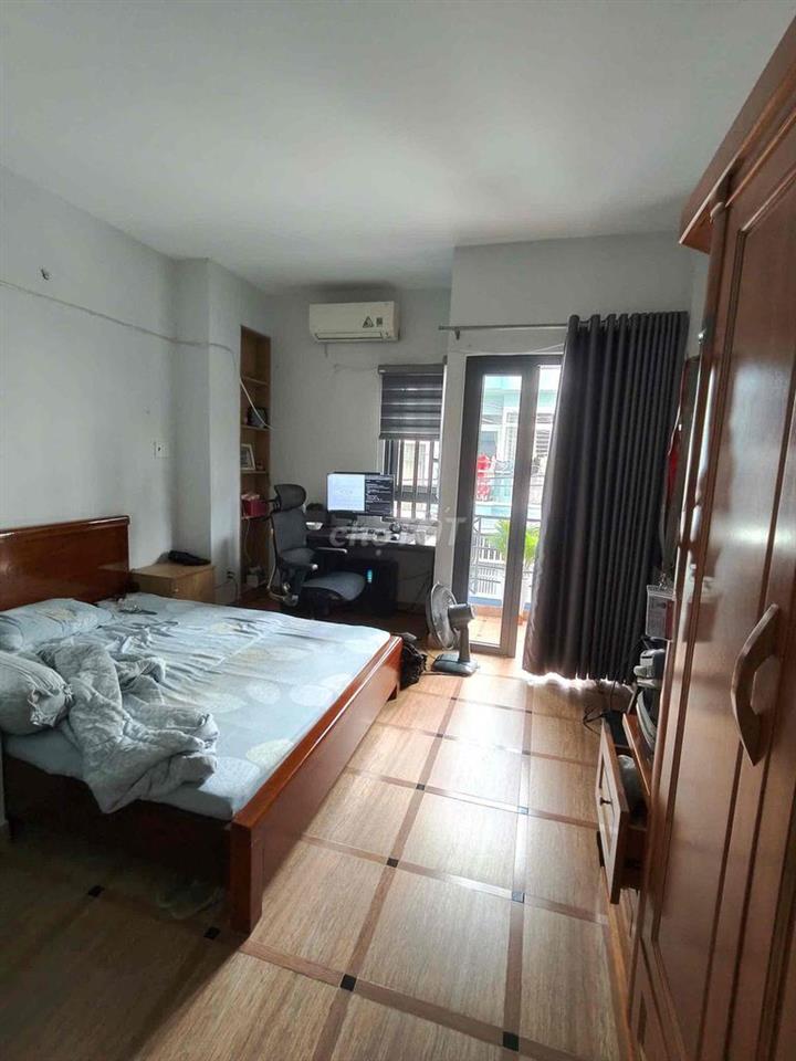 CHINH CHỦ GẤP BÁN NHÀ  HẺM 6M NHỰA. 4 TẦNG BTCT .